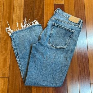 Excellent Citizens of Humanity Isola Cropped Boot in Ascent - Size 31